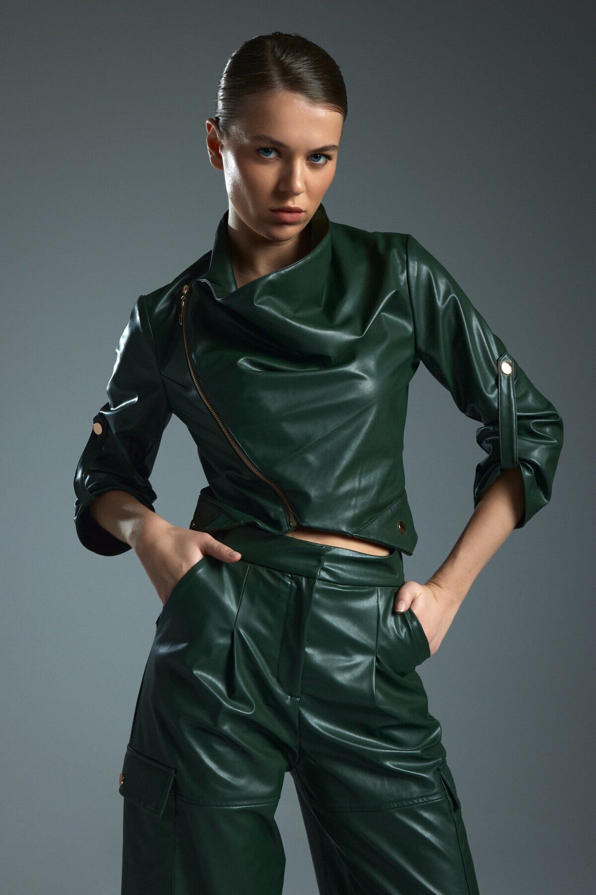 CAMILA SUIT