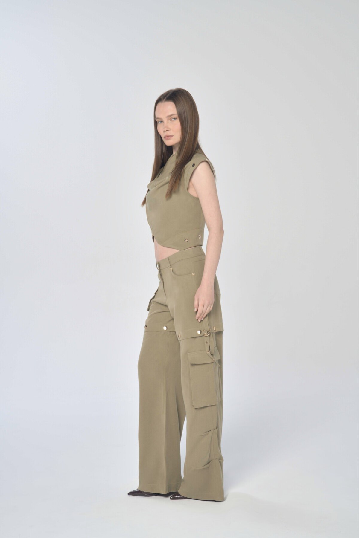 GEMMA SUIT