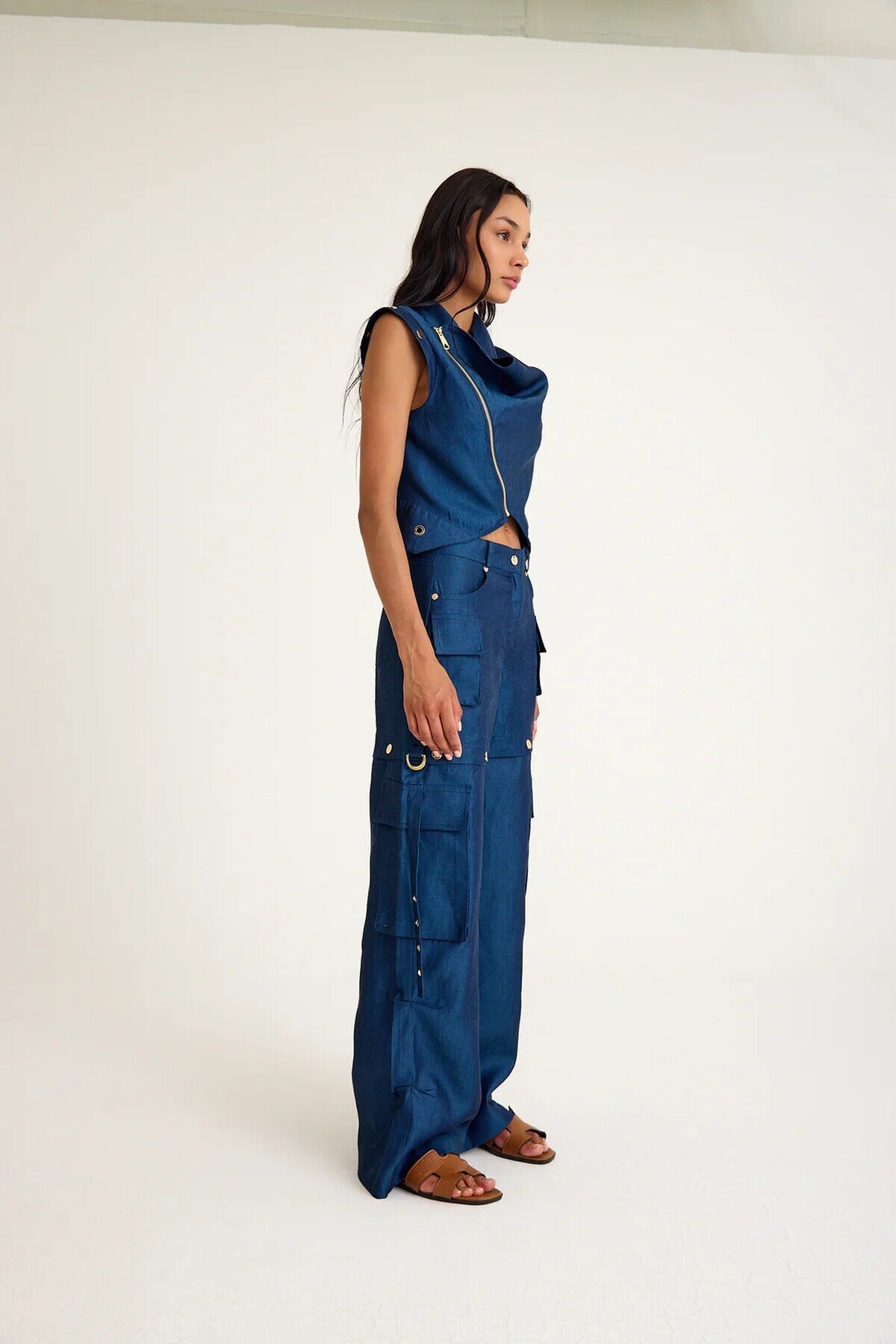 GEMMA SUIT